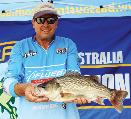 Steve Kanowski with what was a pending world record 48cm bass.