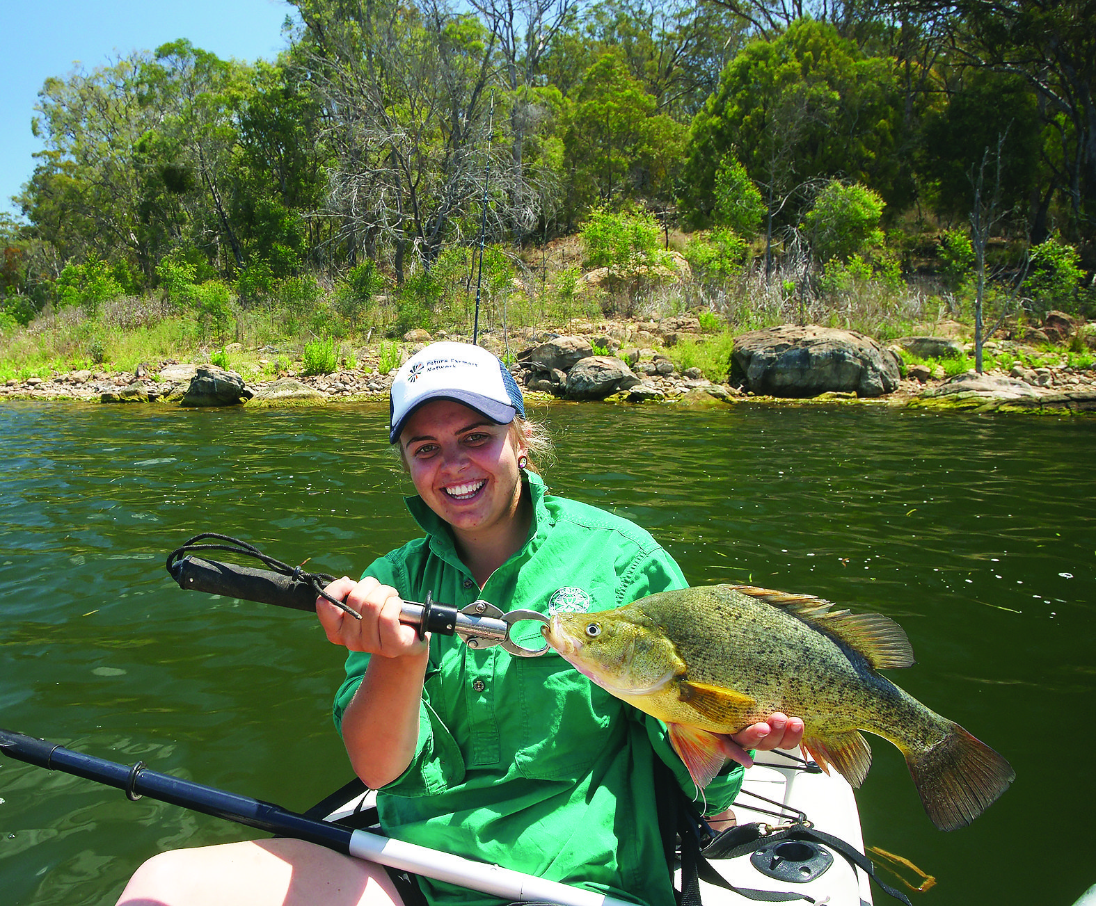 SONY DSCRozzie O’Reilly managed a golden perch in a close-quartered drop-off zone within casting distance of the bank.