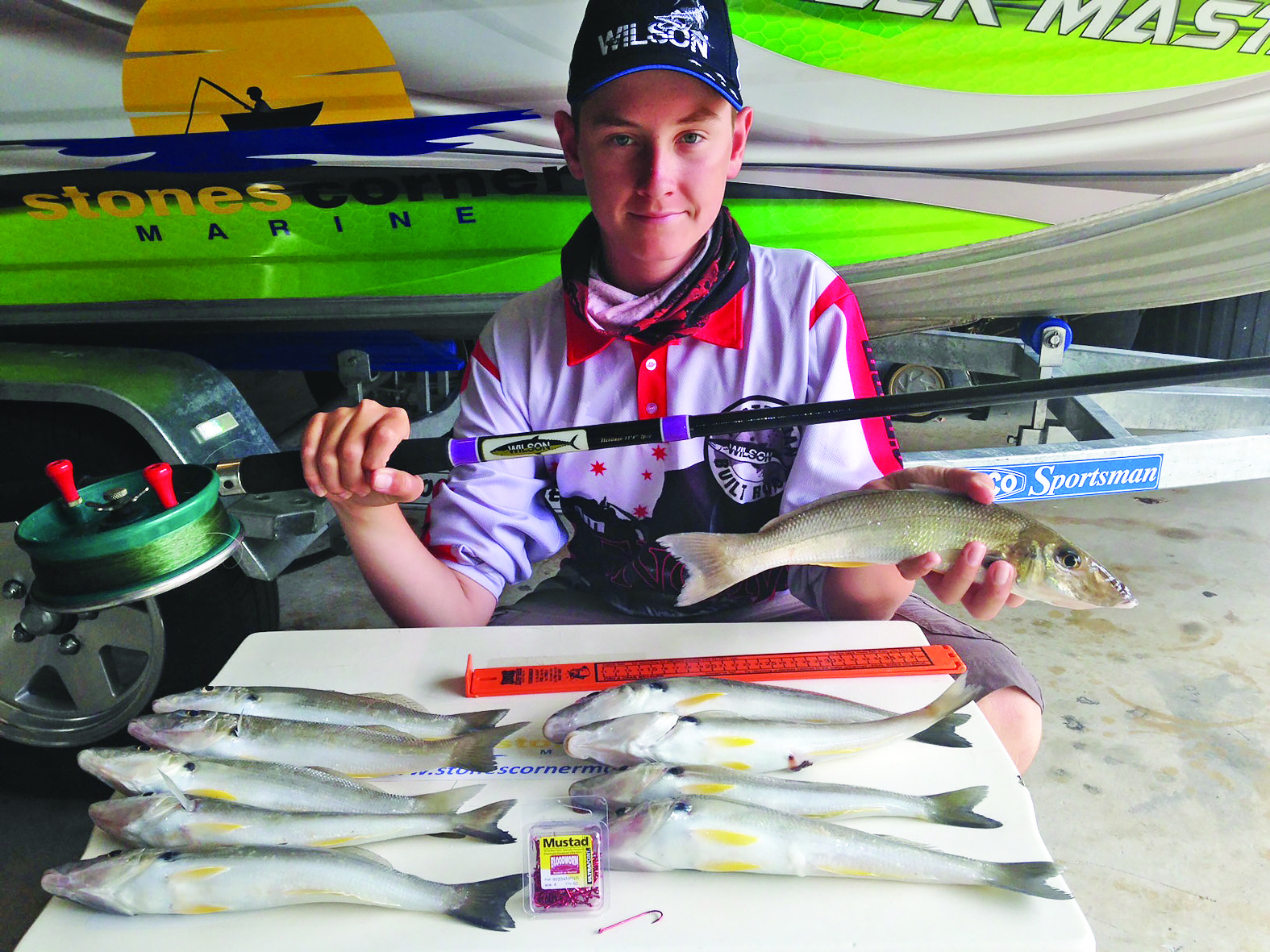 A good feed of whiting from around Jumpinpin.