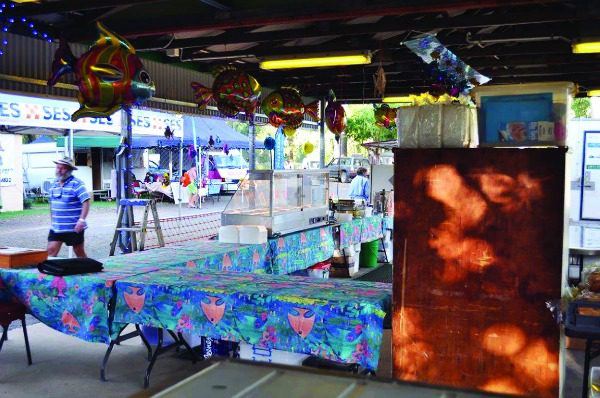 The decorated food stand.