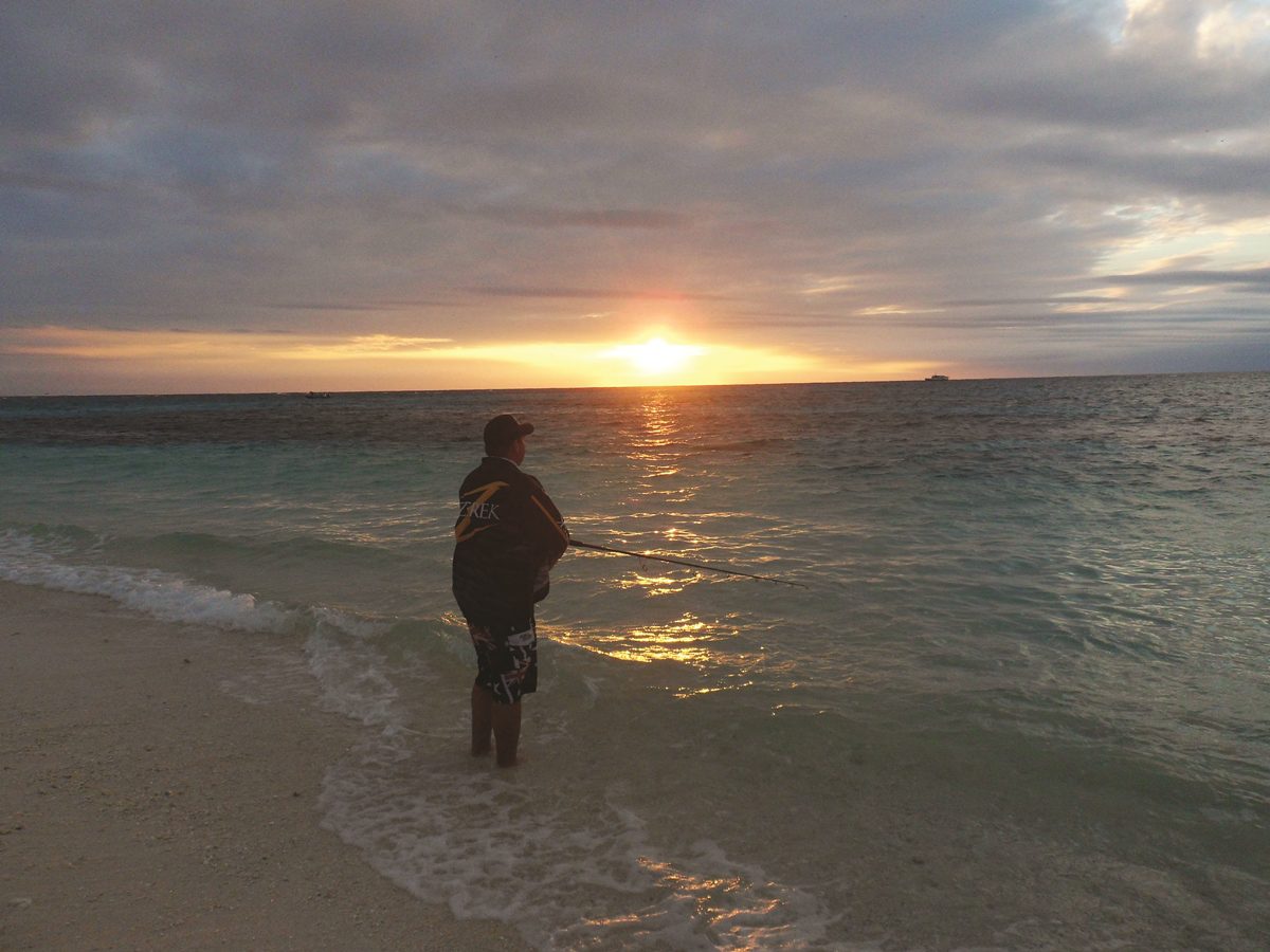 Amazing views on sunset from Bird Islet as Nick fired a few last casts before heading back to the mother ship.