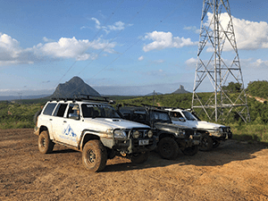 4wding glasshouse mountains