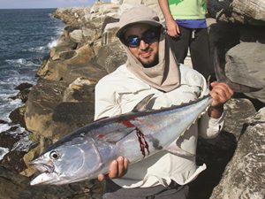 land-based longtail tuna iluka breakwall