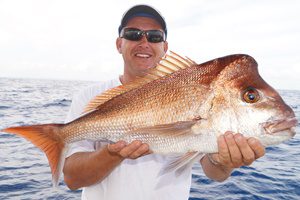 catching snapper offshore brisbane