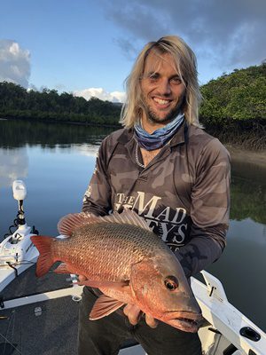 capricorn coast offshore fishing action