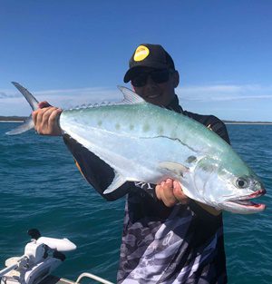 hervey bay fishing action