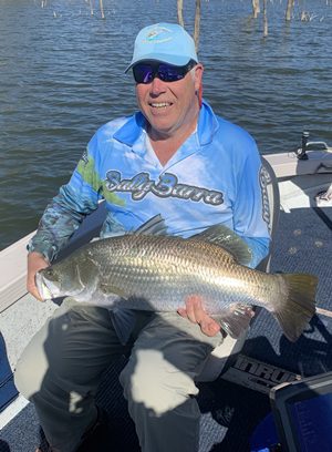 hunting barra in the cool lake monduran